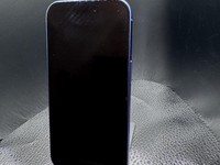 Apple iPhone 16