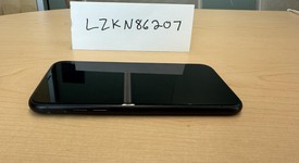 Mint
													Apple iPhone Xr - Unlocked, Black, 64 GB, A1984, photo 5 of 7