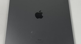 Good
													Apple iPad Pro 12.9" 5th Gen 2021 - Unlocked, Gray, 1 TB, photo 3 of 7