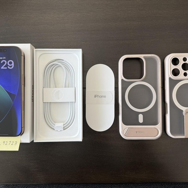 Apple iPhone 16 Pro - Unlocked, 512 GB, Desert, A3083