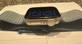 Fair
													Apple Watch SE 2nd Gen 40mm - Silver, A2722 - GPS, Nike, photo 3 of 7