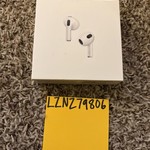 New Apple AirPods 3rd Gen - MagSafe Case