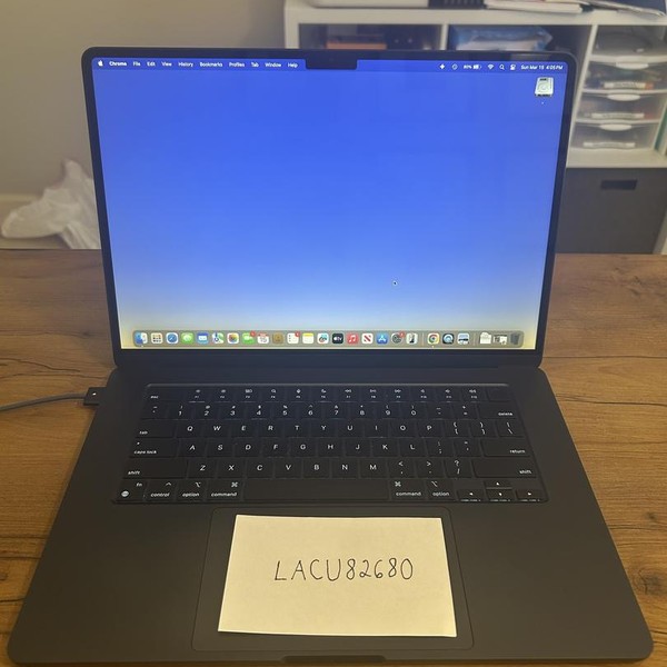 MacBook Air 2023 (M2) - 15 inch - 512 GB, Midnight, 16 GB, Apple M2