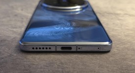 Good
													Vivo X200 Pro - Unlocked Non-US, Blue, 512 GB, 16 GB, photo 3 of 14