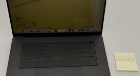 Good
													MacBook Pro Late 2023 (M3) - 16" - Apple M3 Max 14-core, Black, 1 TB, 36 GB, 30-core GPU, photo 2 of 11