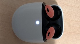 Used
													Google Pixel Buds Pro - Coral, photo 3 of 5