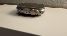 Good
													Apple Watch Ultra 2 49mm - Unlocked, Natural, A2986, photo 4 of 7