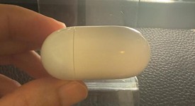 Used
													Apple AirPods Pro 1st Gen - Wireless Case, photo 4 of 15