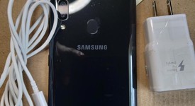 Mint
													Samsung Galaxy A20 - Boost, Black, 32 GB, 3 GB, photo 2 of 6