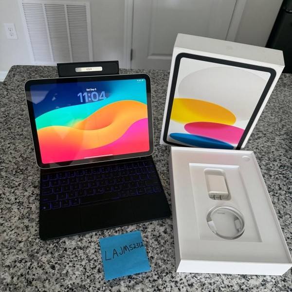 Apple iPad (10th Gen) - Wi-Fi, 64 GB, Silver, A2696