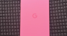 Mint
													Google Pixel 9a - Unlocked, Peony, 128 GB, 8 GB, photo 3 of 18