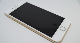 Good
													Apple iPhone 6 - Unlocked, Gold, 64 GB, A1586, photo 2 of 11