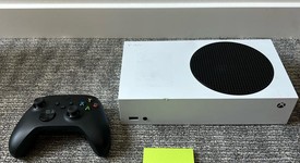 Good
													Xbox Series S (2020) - White, 512 GB, photo 1 of 7