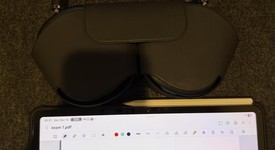 Used
													Apple AirPods Max - Gray, photo 2 of 9