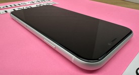 Good
													Apple iPhone Xr - Unlocked, White, 64 GB, A1984, photo 5 of 13