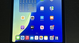 Good
													Apple iPad Air 5th Gen - Wi-Fi, Gray, 64 GB, A2588, photo 1 of 10