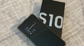Mint
													Samsung Galaxy S10 - Unlocked, White, 128 GB, 8 GB, SM-G973U1, photo 1 of 16