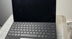 Good
													Microsoft Surface Pro 7 - I5, Black, 256 GB, 8 GB, photo 2 of 7
