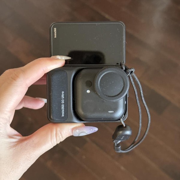 Insta360 GO Ultra