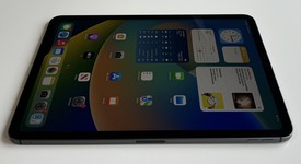 Good
													Apple iPad Pro 11" 3rd Gen 2021 - Unlocked, Gray, 128 GB, photo 4 of 7