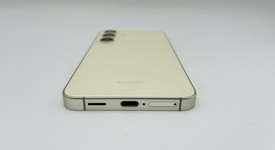 Mint
													Samsung Galaxy S24 - AT&T, Yellow, 128 GB, 8 GB, SM-S921U, photo 2 of 8