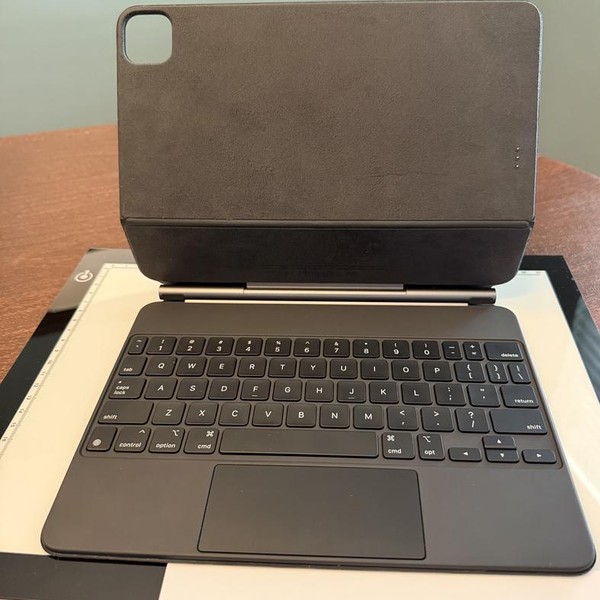 Apple Magic Keyboard for iPad - Black