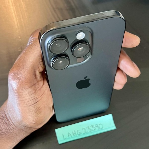 Apple iPhone 16 Pro - T-Mobile, 128 GB, Black, A3083