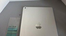 Good
													Apple iPad 9th Gen - Wi-Fi, Silver, 64 GB, A2602, photo 3 of 5