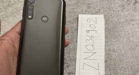 Good
													Moto G Power (2020) - Unlocked, Black, 64 GB, 4 GB, XT2041-4, photo 3 of 8