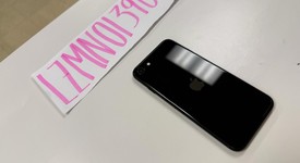 Mint
													Apple iPhone SE 3rd Gen 2022 - Unlocked, Midnight, 64 GB, A2595, photo 2 of 7