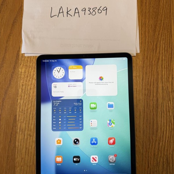 Apple iPad Pro 11 inch 2018 - Wi-Fi, 64 GB, Gray, A1980