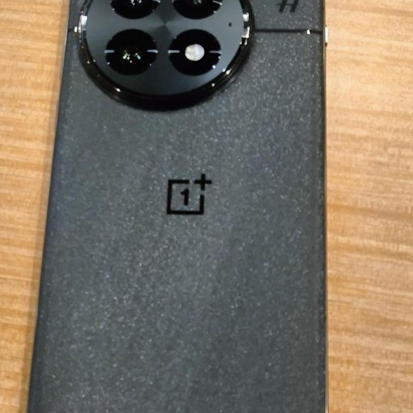 OnePlus 13 - Unlocked, 512 GB, Black Eclipse, 16 GB