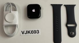 Mint
													Apple Watch Series 8 45mm - Midnight, A2771 - GPS, Aluminum, photo 1 of 7
