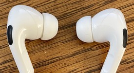 Used
													Apple AirPods Pro 1st Gen - Wireless Case, photo 4 of 9