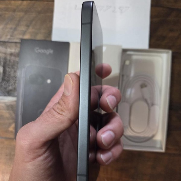 Google Pixel 9a - Verizon, 128 GB, Obsidian, 8 GB