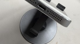 Good
													Apple iPhone 5 - Unlocked, White, 16 GB, A1428, photo 4 of 6