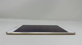 Good
													Apple iPad Mini 4 - Wi-Fi, Gold, 128 GB, photo 6 of 6