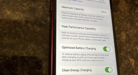 Good
													Apple iPhone SE 3rd Gen 2022 - T-Mobile, Red, 64 GB, A2595, photo 2 of 8