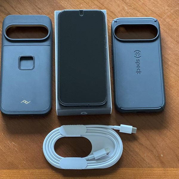 Google Pixel 10 Pro - Unlocked, 256 GB, Obsidian, G4QUR