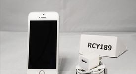 Mint
													Apple iPhone SE 1st Gen 2016 - Unlocked, Silver, 64 GB, A1662, photo 3 of 7