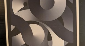 Good
													Apple iPad Air 5th Gen - Unlocked, Gray, 64 GB, A2589, photo 4 of 6