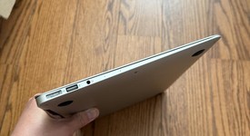 Good
													MacBook Air 2017 - 13" - I5, Silver, 256 GB, 8 GB, photo 1 of 9