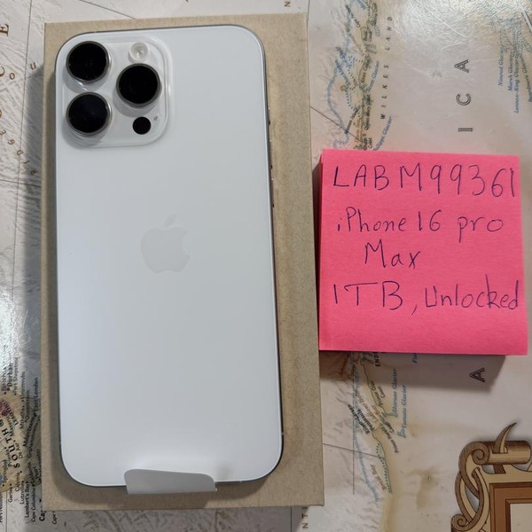 Apple iPhone 16 Pro Max - Unlocked, 1 TB, White, A3084