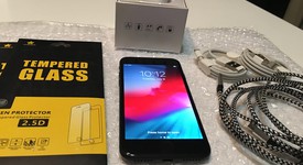 Good
													Apple iPhone 7 - AT&T, Black, 32 GB, A1778, photo 3 of 40