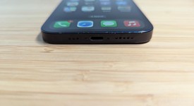 Fair
													Apple iPhone 12 - Unlocked, Black, 128 GB, A2172, photo 3 of 15