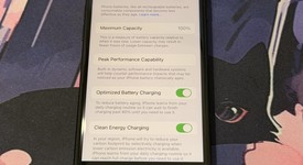 Good
													Apple iPhone SE 3rd Gen 2022 - Unlocked, Midnight, 64 GB, A2595, photo 3 of 7