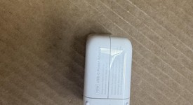 Good
													MacBook Air 2020 - 13" - Apple M1, Silver, 256 GB, 8 GB, photo 2 of 11