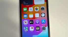 Good
													Apple iPhone Xr - Unlocked, White, 64 GB, A1984, photo 1 of 10