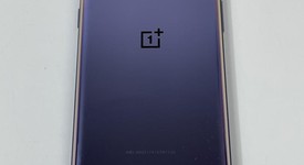 Mint
													OnePlus 9 5G - Unlocked, Purple, 128 GB, 8 GB, LE2115, photo 2 of 7