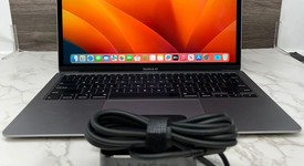 Good
													MacBook Air 2020 - 13" - I3, Gray, 256 GB, 8 GB, photo 1 of 8